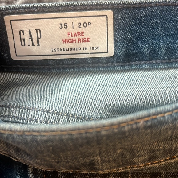 Gap Flare High Rise Jeans 👖 - Picture 6 of 11